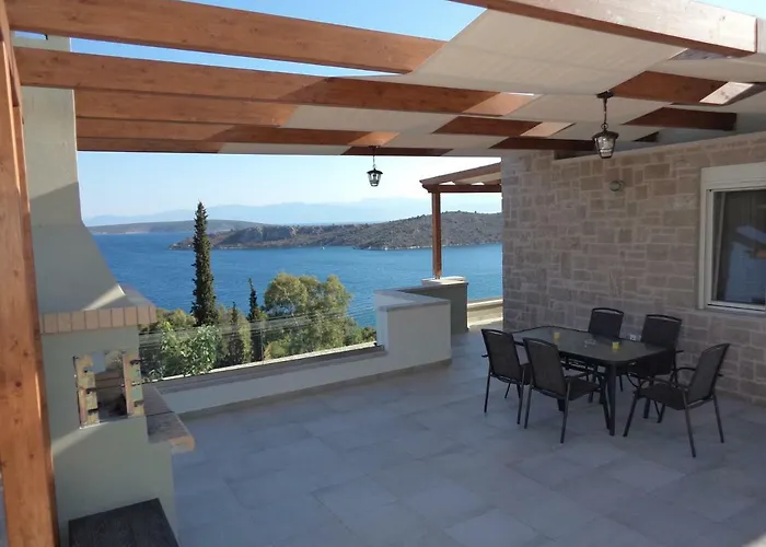 Lefka's Villa